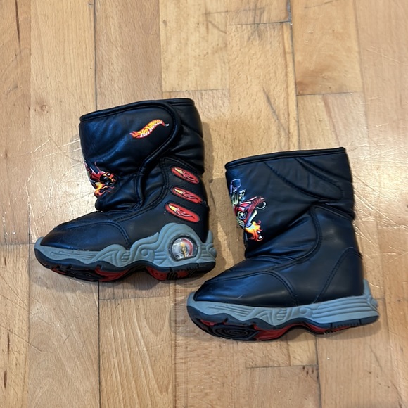HOT WHEELS moon snow winter boots toddler Boys 6 - Picture 5 of 10